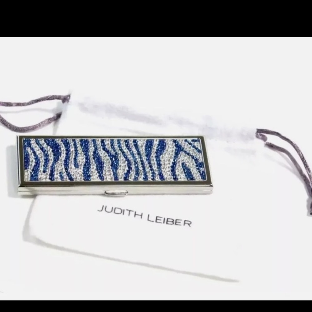 Judith Leiber Crystal Compact Mirror Neiman Marcus x Target - Blue & Silver -NIB - Picture 3 of 6